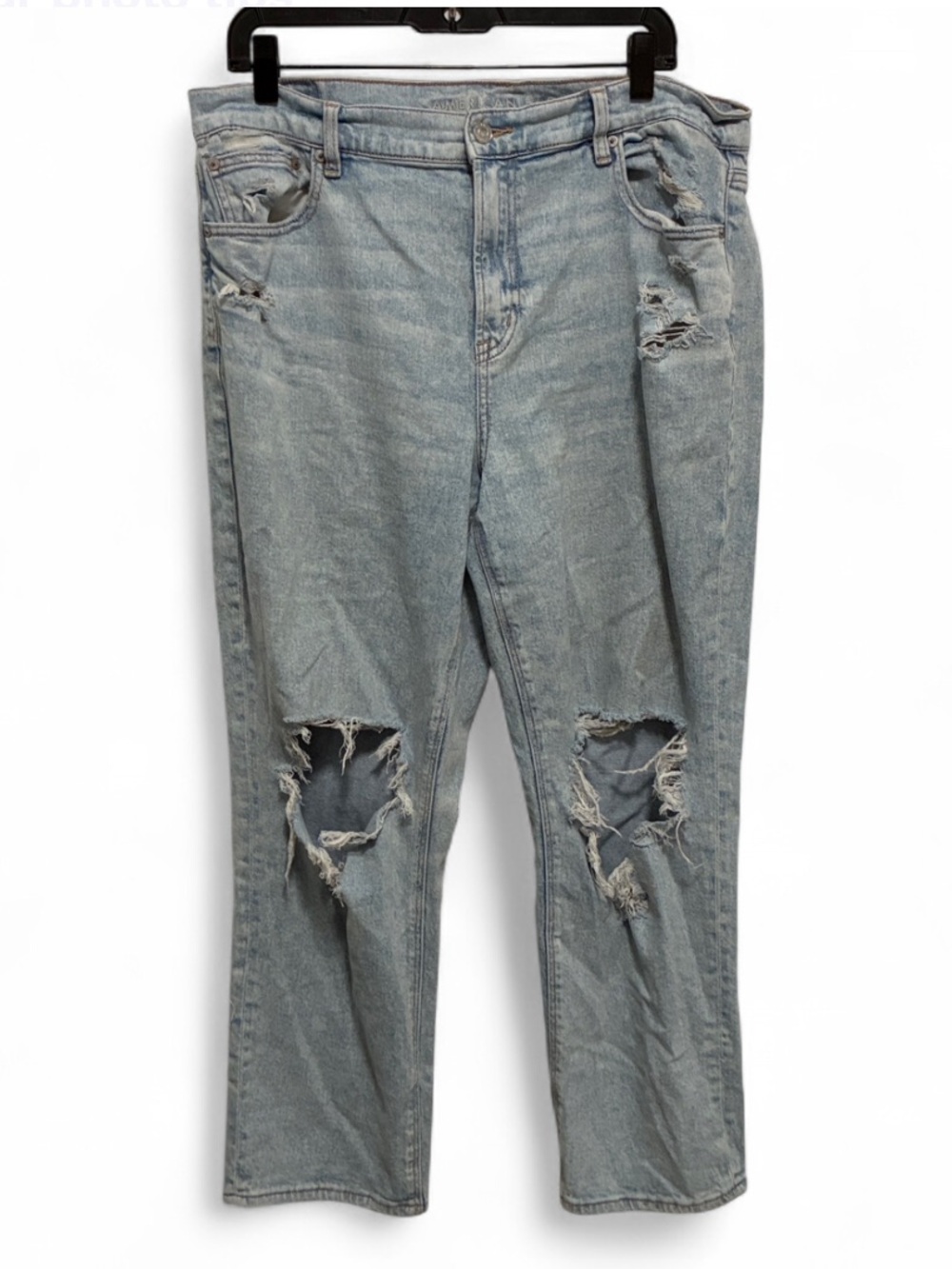 American Eagle Super High Rise Ankle Straight Light Blue Distressed Jeans